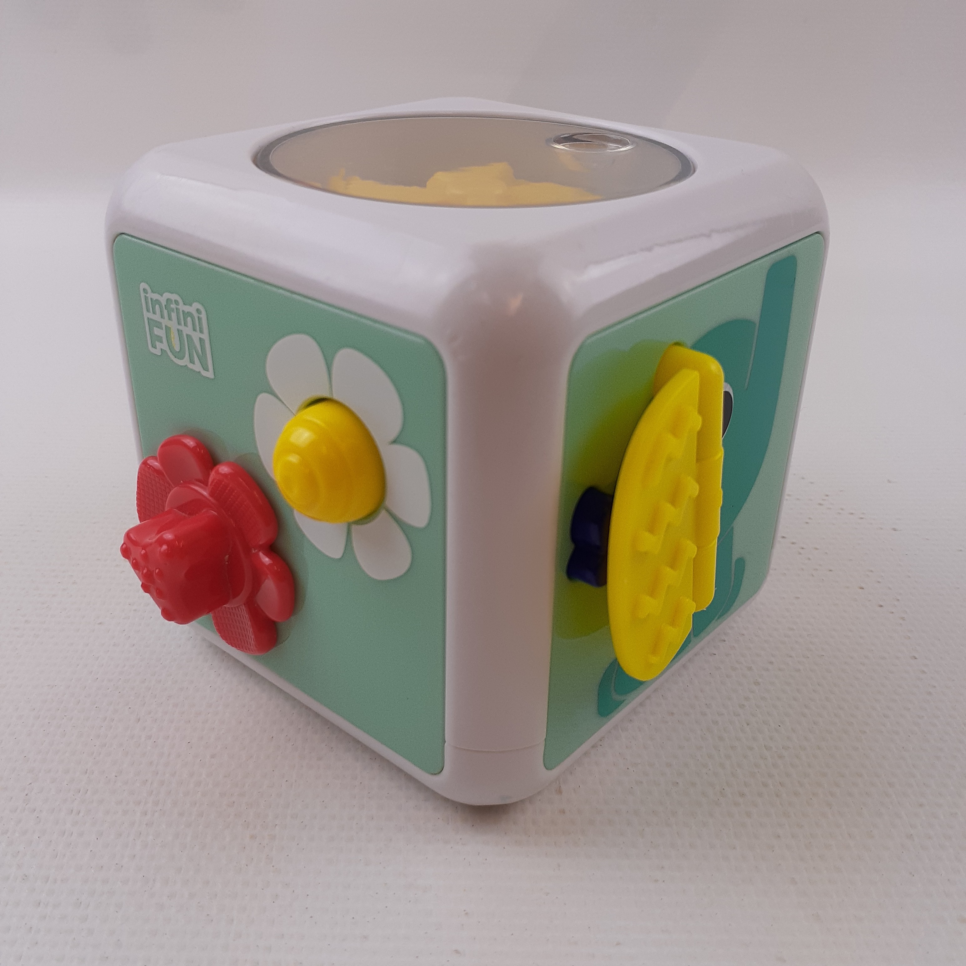 Cube d'éveil sensorimoteur Très bon état - Vue 10 - 
